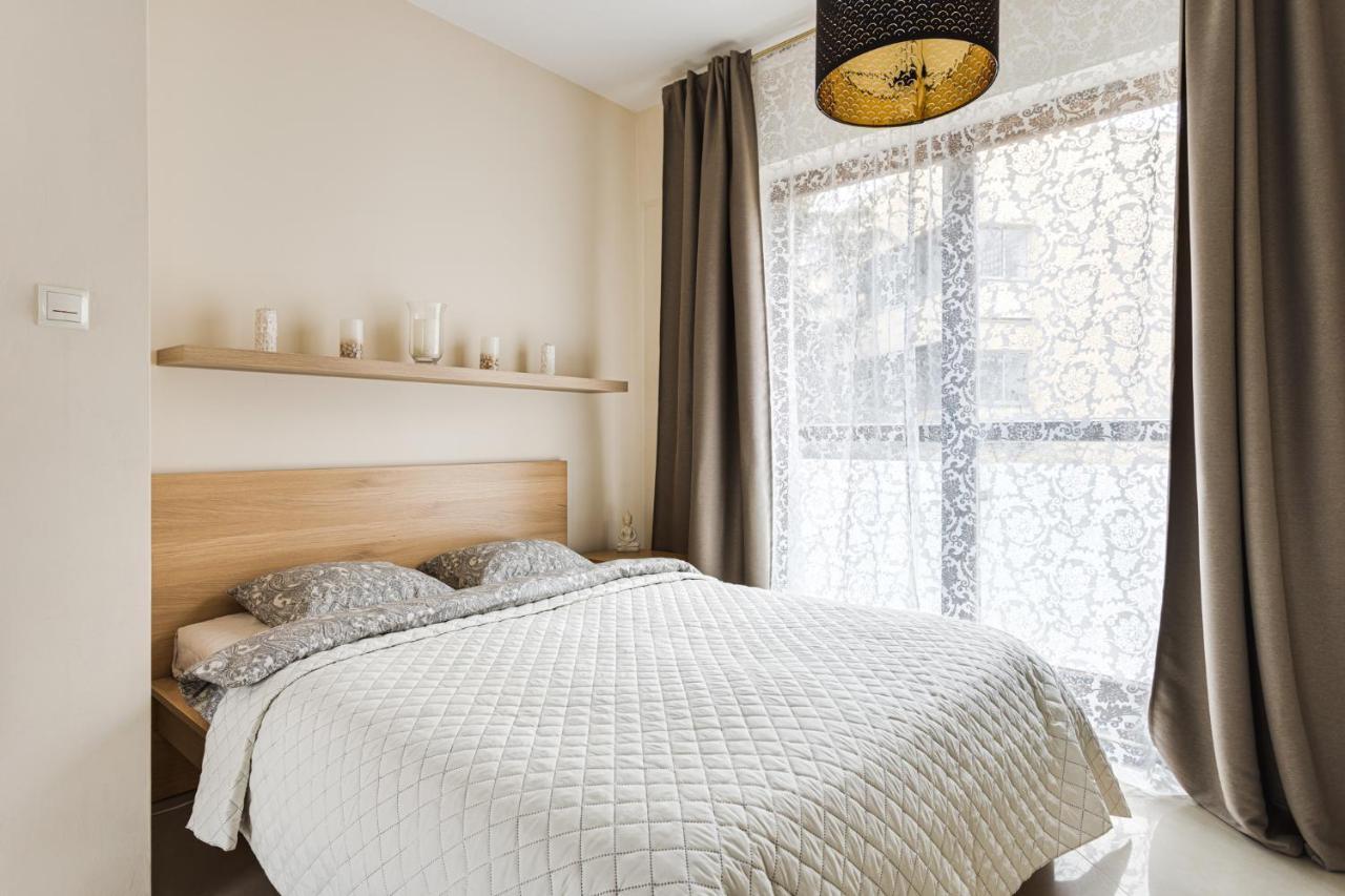 Apartament Wiktoria Wilanow Apartment Varşovia Exterior foto